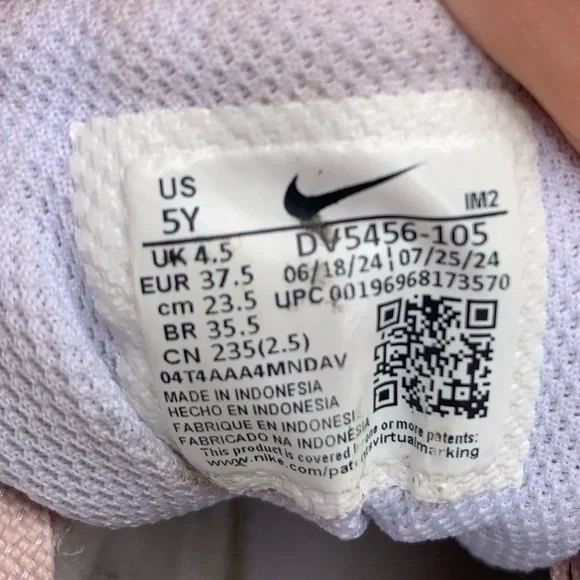 Nike Girl’s Pink and White Court Low Sneakers 5 - Picture 8 of 9